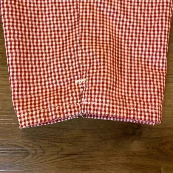 l.e.i. Red & White Checkered Crop Pants - Picture 6 of 9